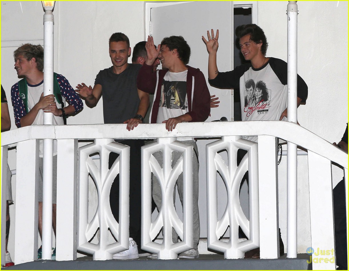 one direction exits music video shoot in miami 29