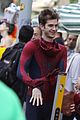 andrew garfield spiderman young fans 12