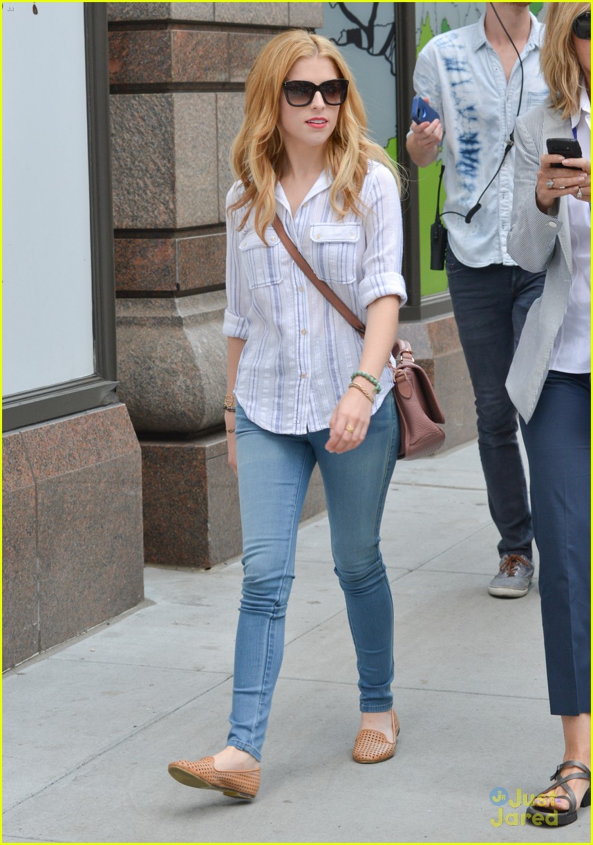 anna kendrick the last five years filming in nyc 16