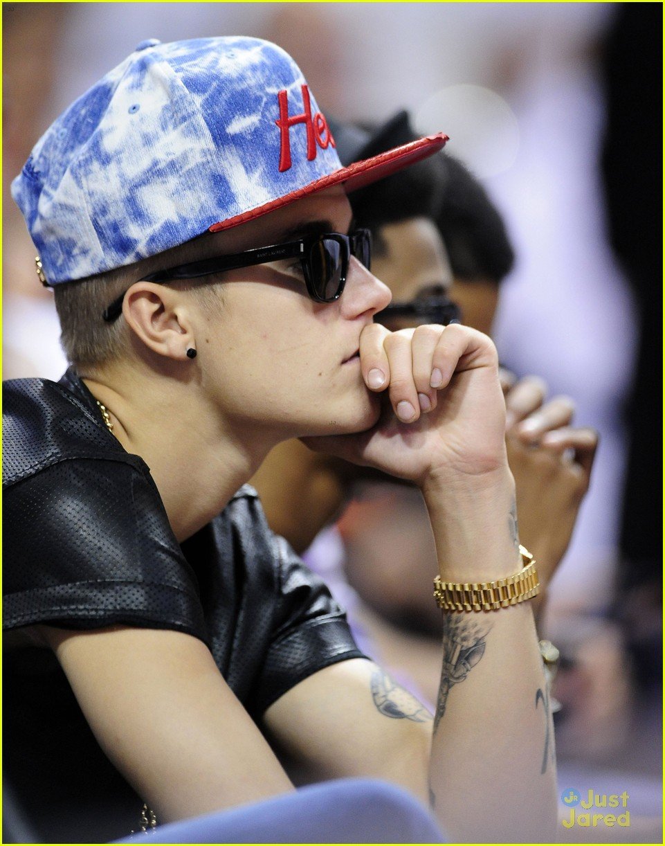 Breathtaking Justin Bieber Is All Smiles Courtside At Lakers Game Ahead Of Headlining Performance At 2026 Coachella Design Digital Art Breathtaking Justin Bieber Is All Smiles Courtside At Lakers Game Ahead Of Headlining Performance At 2026 Coachella Design Digital Art