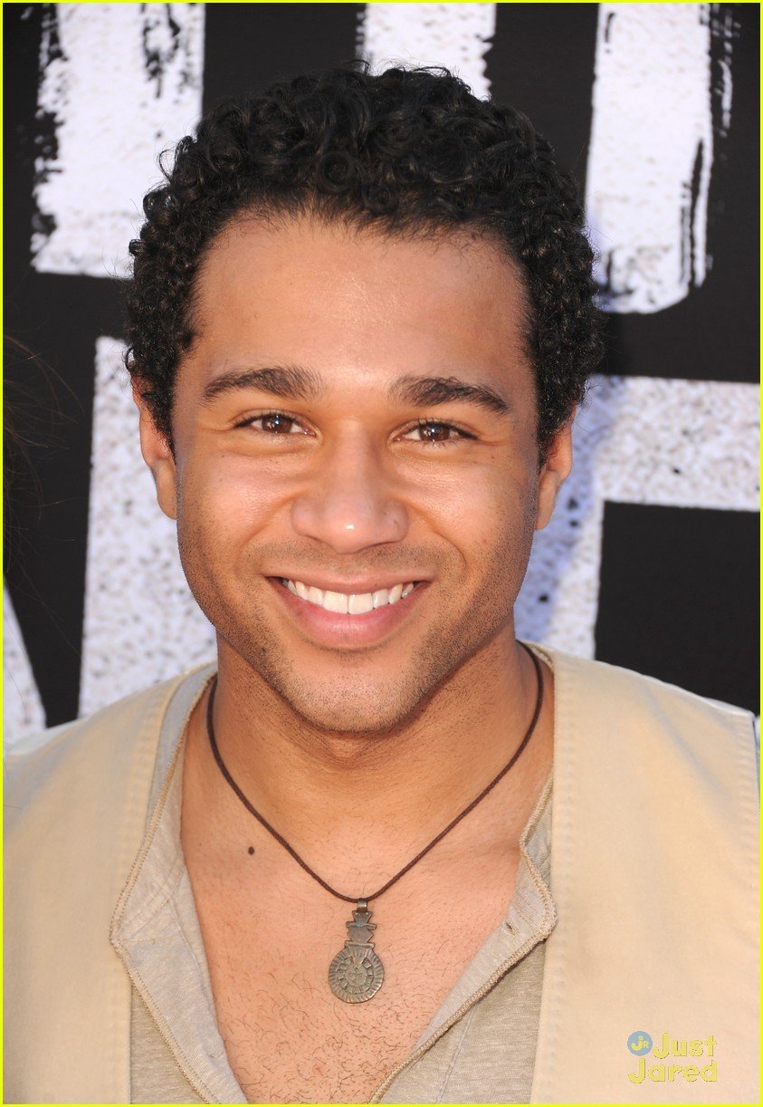 Mason Cook & Corbin Bleu: ‘Lone Ranger’ Premiere | Photo 571408 - Photo
