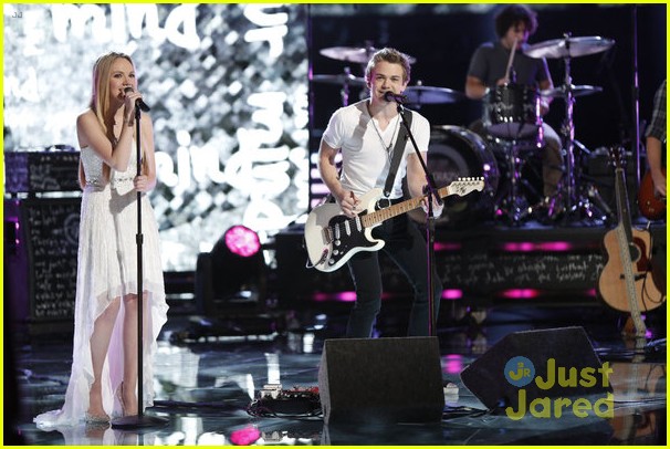 the voice finale danielle bradbery hunter hayes perform watch now 10