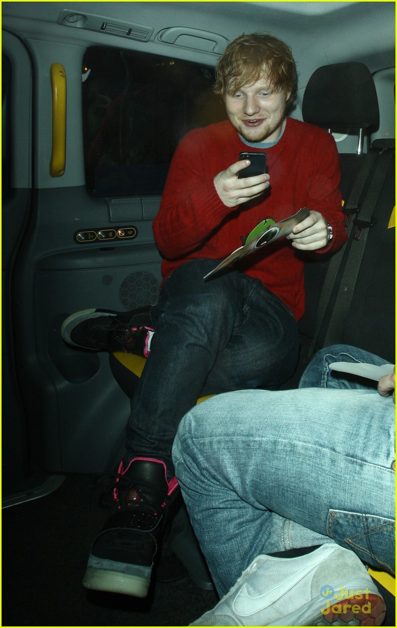 ed sheeran excited to be back in the uk 01