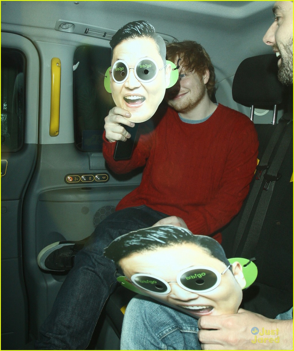 ed sheeran excited to be back in the uk 04