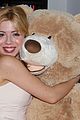 jennette mccurdy gives tour of her new home 01