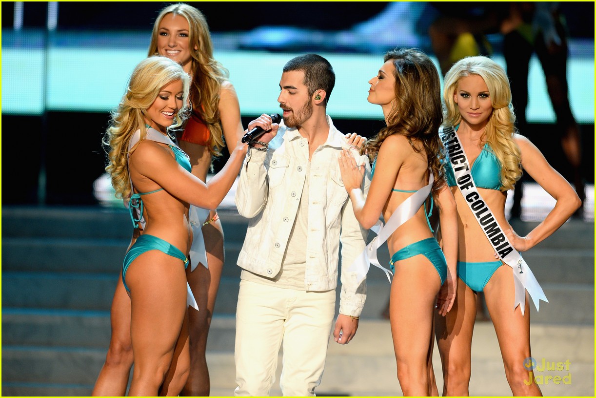 jonas brothers miss usa competition performance watch now 19