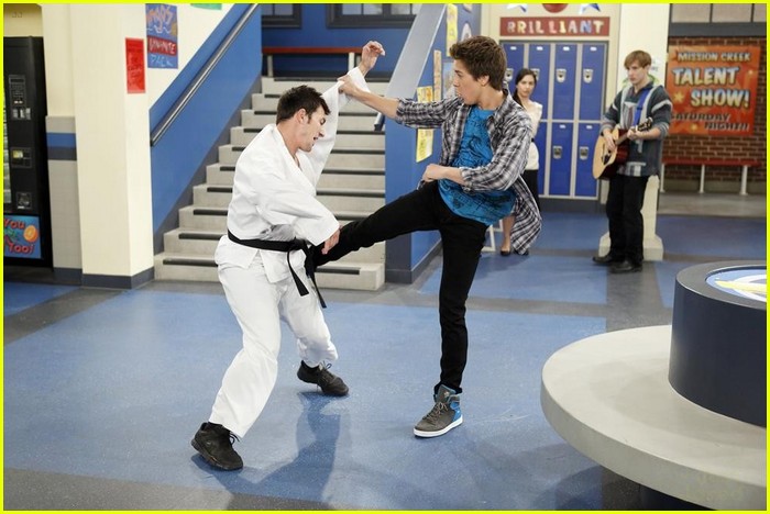 two lab rats episodes tonight 01