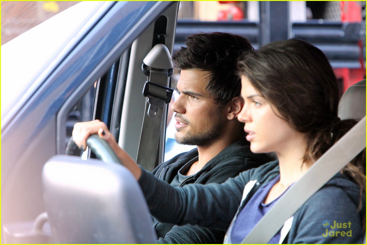 taylor lautner bench campaign behind the scenes 11