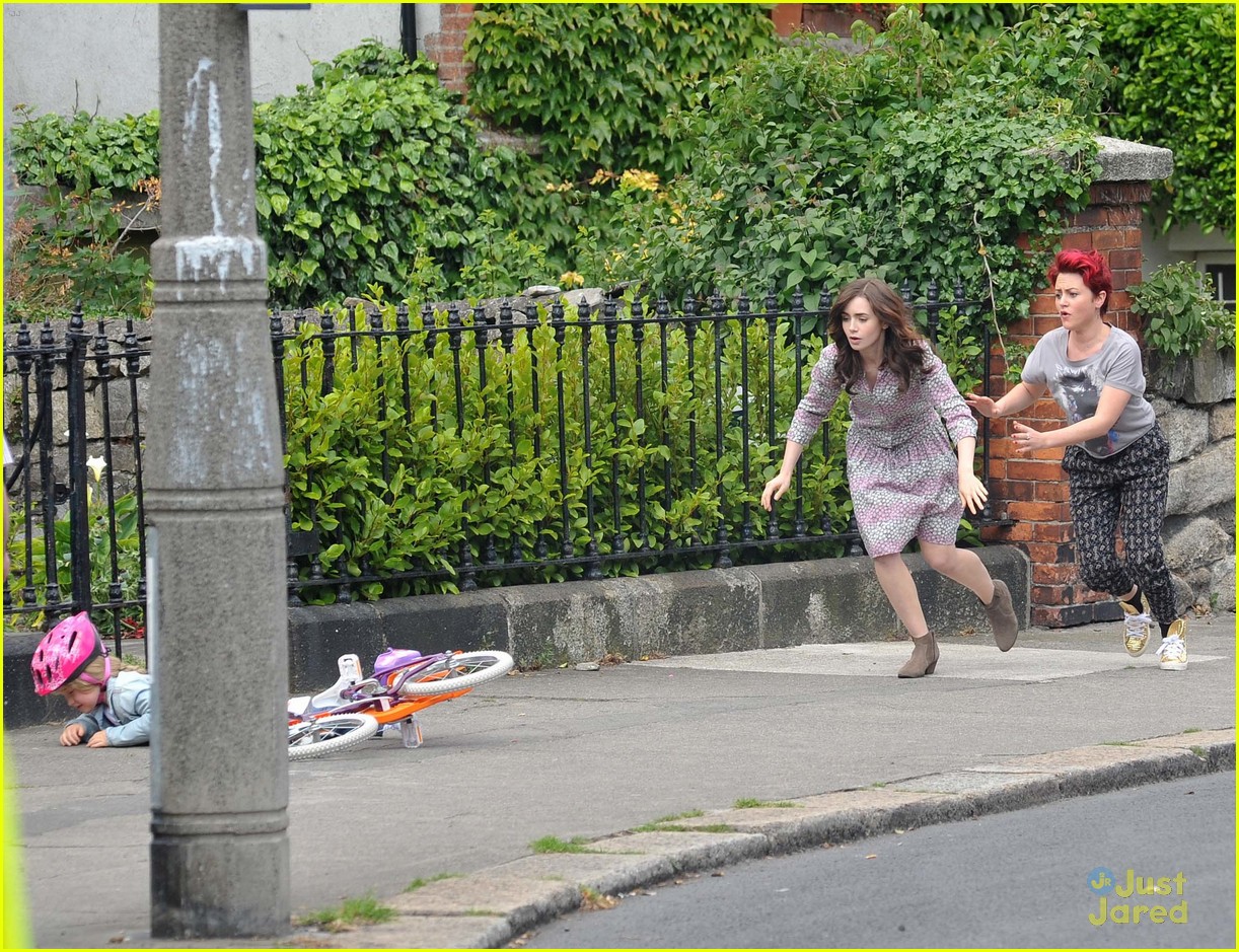 lily collins bicycle ride watch 02