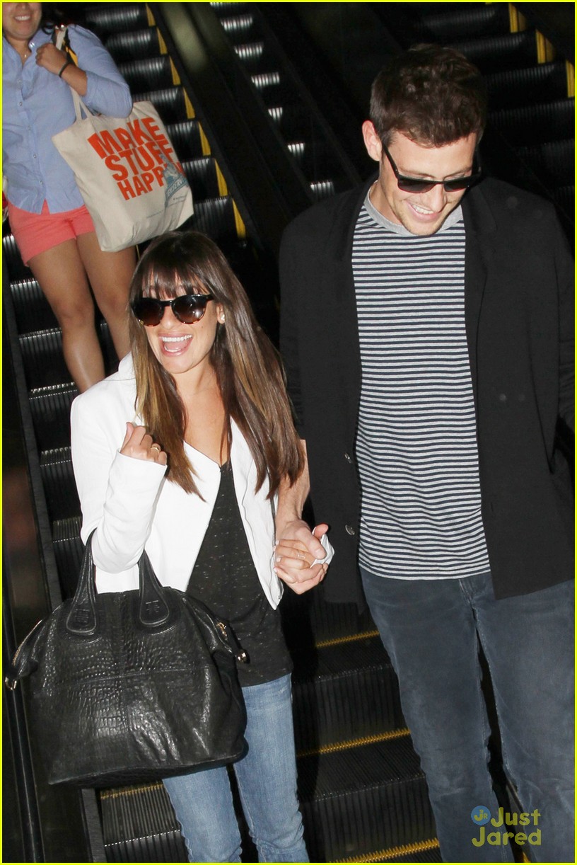 lea michele cory monteith holding hands lax 03