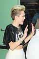 miley cyrus we cant stop gma performance watch now 04
