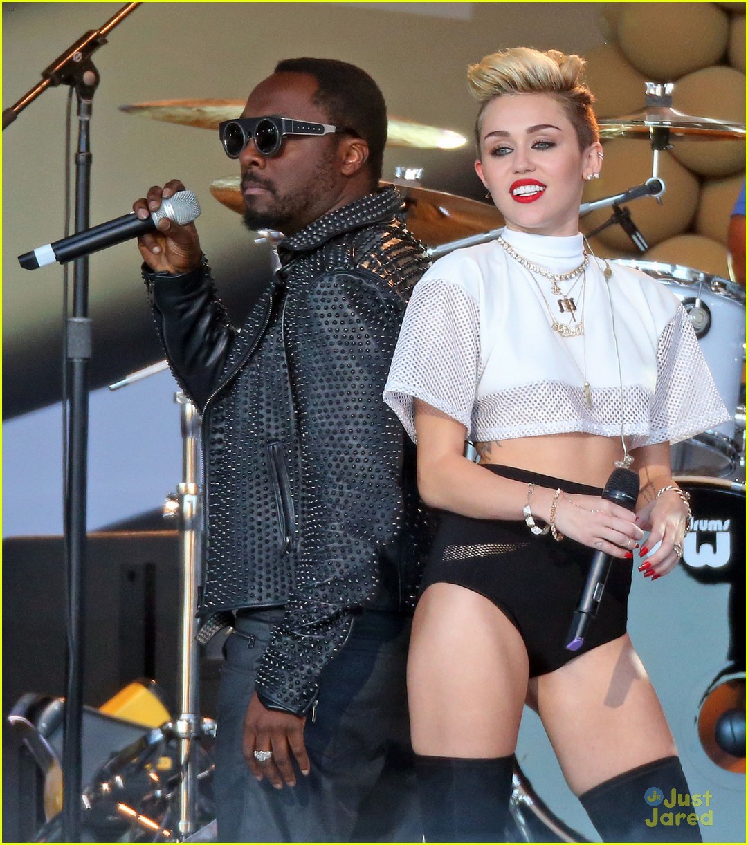 miley cyrus jimmy kimmel live performance watch now 13