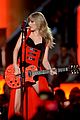 taylor swift red performance cmt music awards 2013 watch now 04