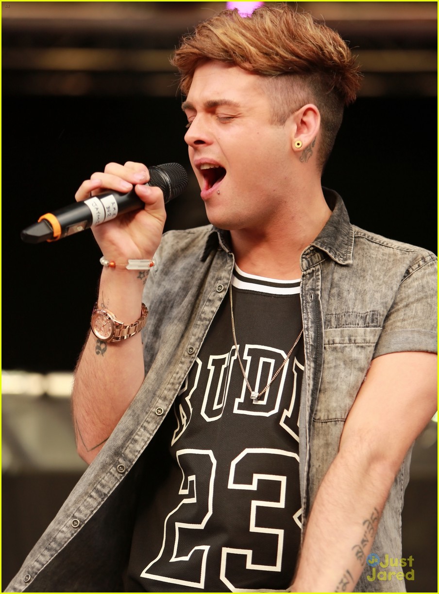 union j performs at chester rocks 2013 01