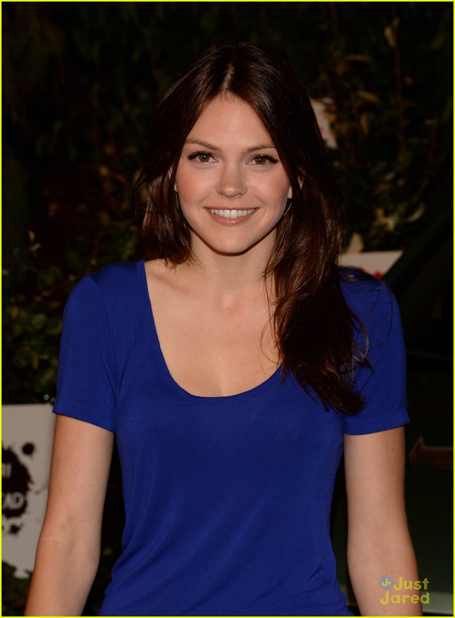 aimee teegarden wired cafe sdcc 18