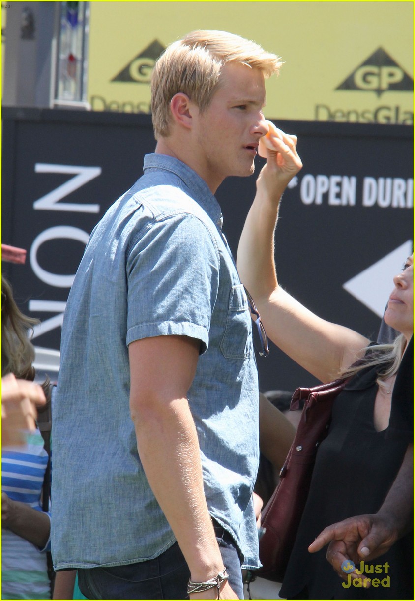 alexander ludwig extra appearance at the grove 09