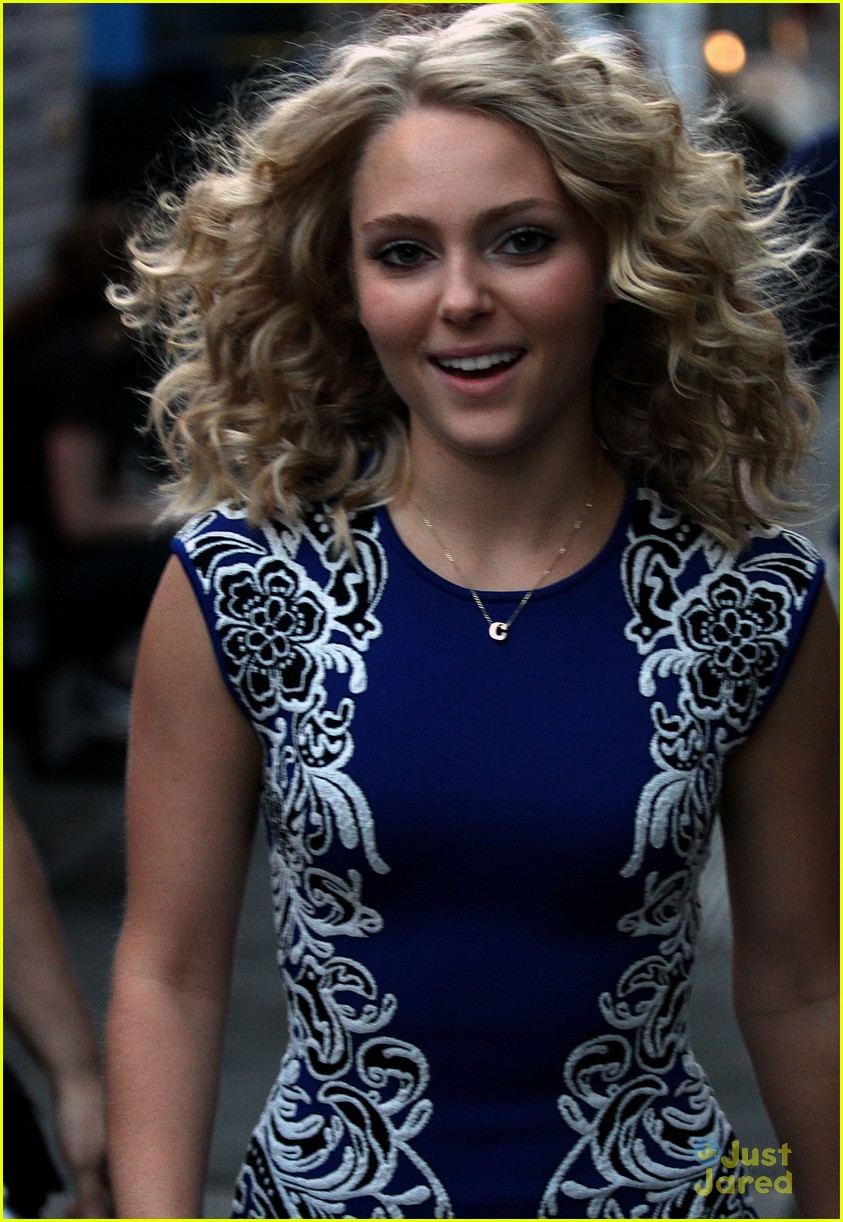annasophia robb austin butler carrie diaries filming with lindsey gort 17