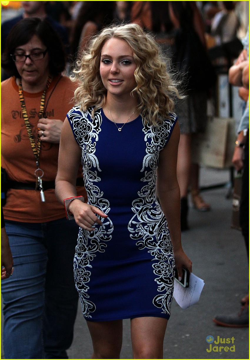 annasophia robb austin butler carrie diaries filming with lindsey gort 21