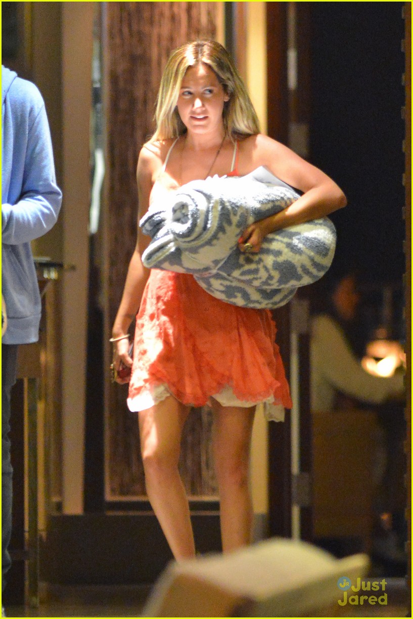 ashley tisdale pre birthday outing with christopher french 04