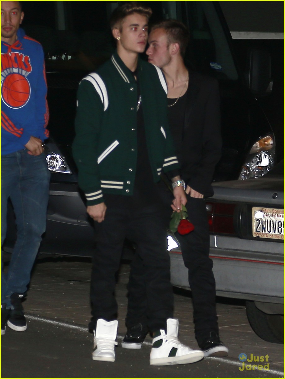 justin bieber attends selena gomez sbirthday party 01