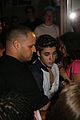 justin bieber greets fans in nyc 03