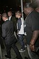 justin bieber greets fans in nyc 04