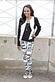 china anne mcclain empire state building visit 01