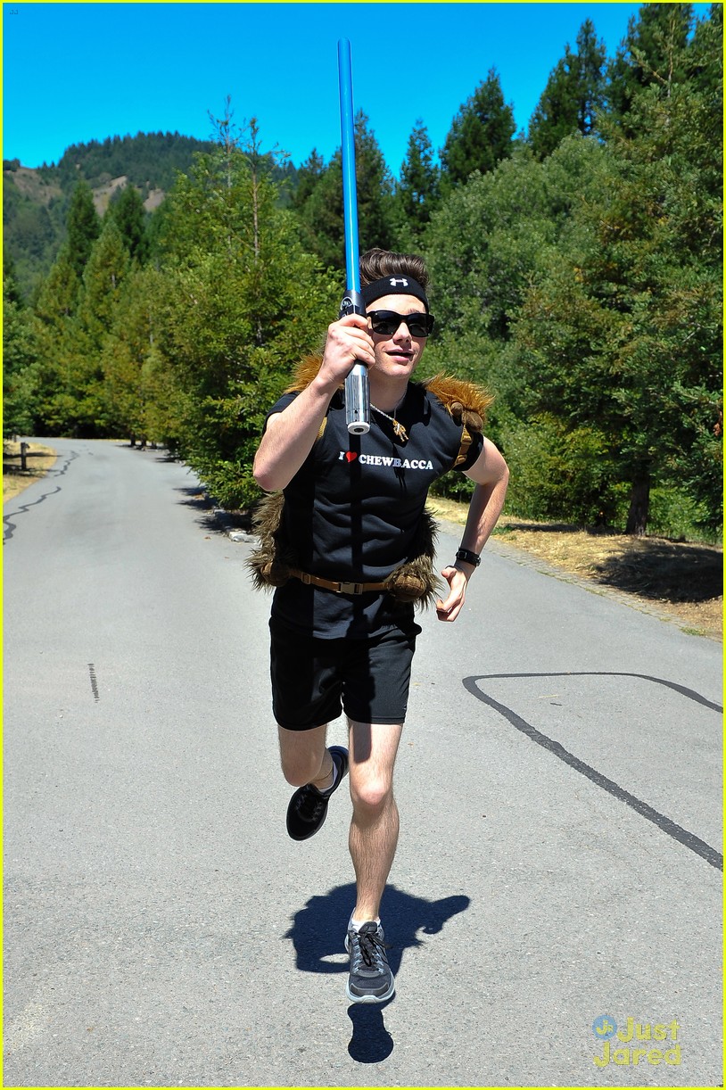 chris colfer course of the force relay 16