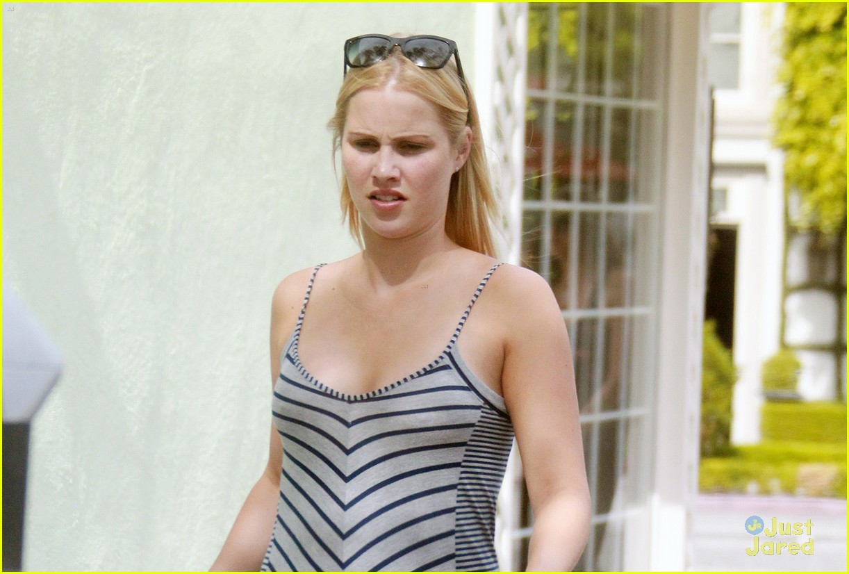 claire holt new orelans meter 02
