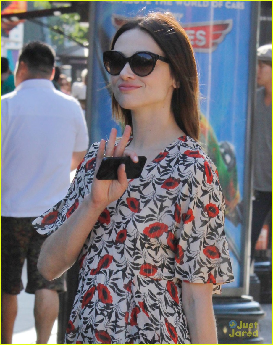 crystal reed my mom told me to date a backstreet boy 03
