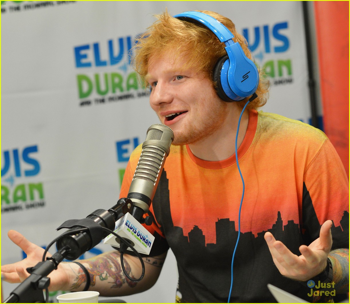 ed sheeran freestyles britney spears baby one more time 08