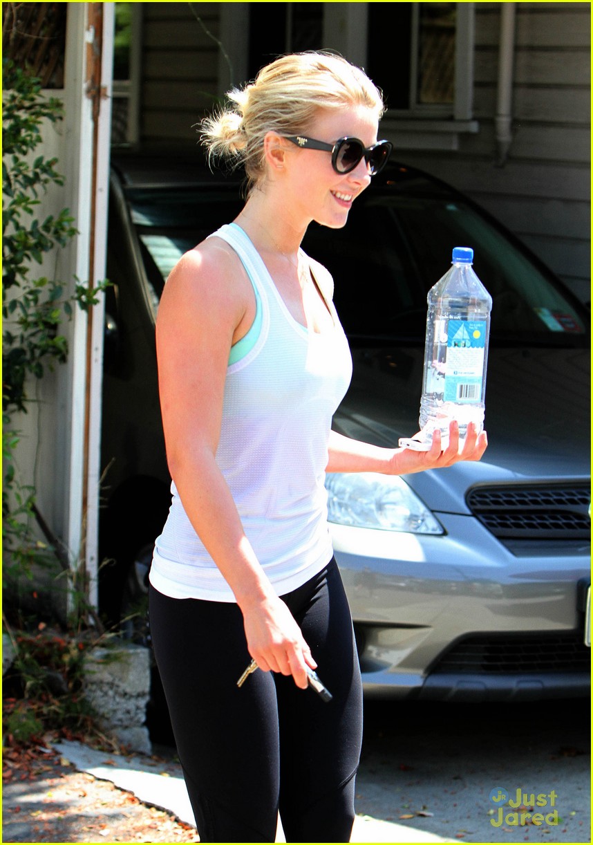 julianne hough west hollywood workout 34
