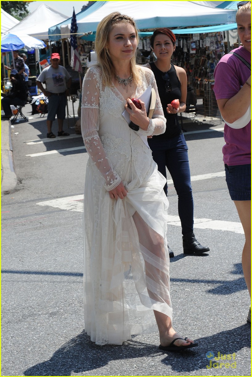 imogen poots dons white dress for squirrels to the nuts 13