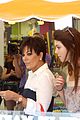 kendall kylie jenner shopping sisters 10