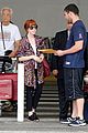 carly rae jepsen airport arrival 17