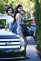 kylie jenner food shopping with friends 03