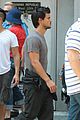 taylor lautner films tracers in midtown nyc 09
