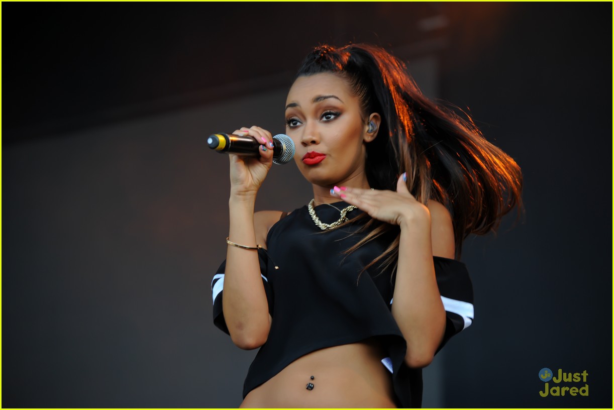 little mix alton towers performers 17