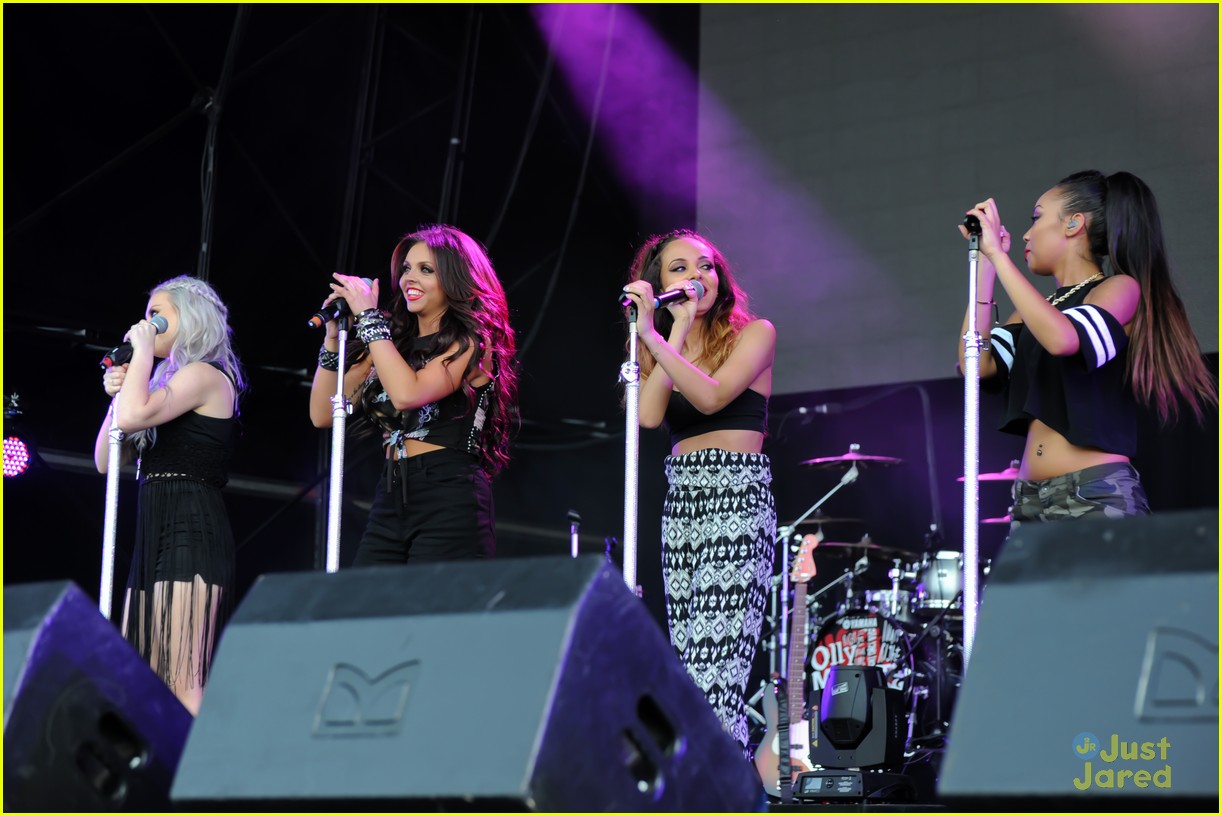 little mix alton towers performers 19