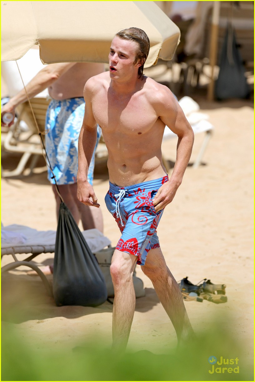 lucy hale more maui fun with shirtless graham rogers 36