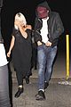 robert pattinson attends justin timberlake jay z concert with sia 03