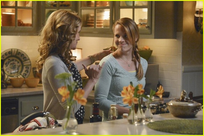 switched birth lea thompson directs 06