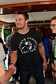 stephen amell katie cassidy ew sdcc 15