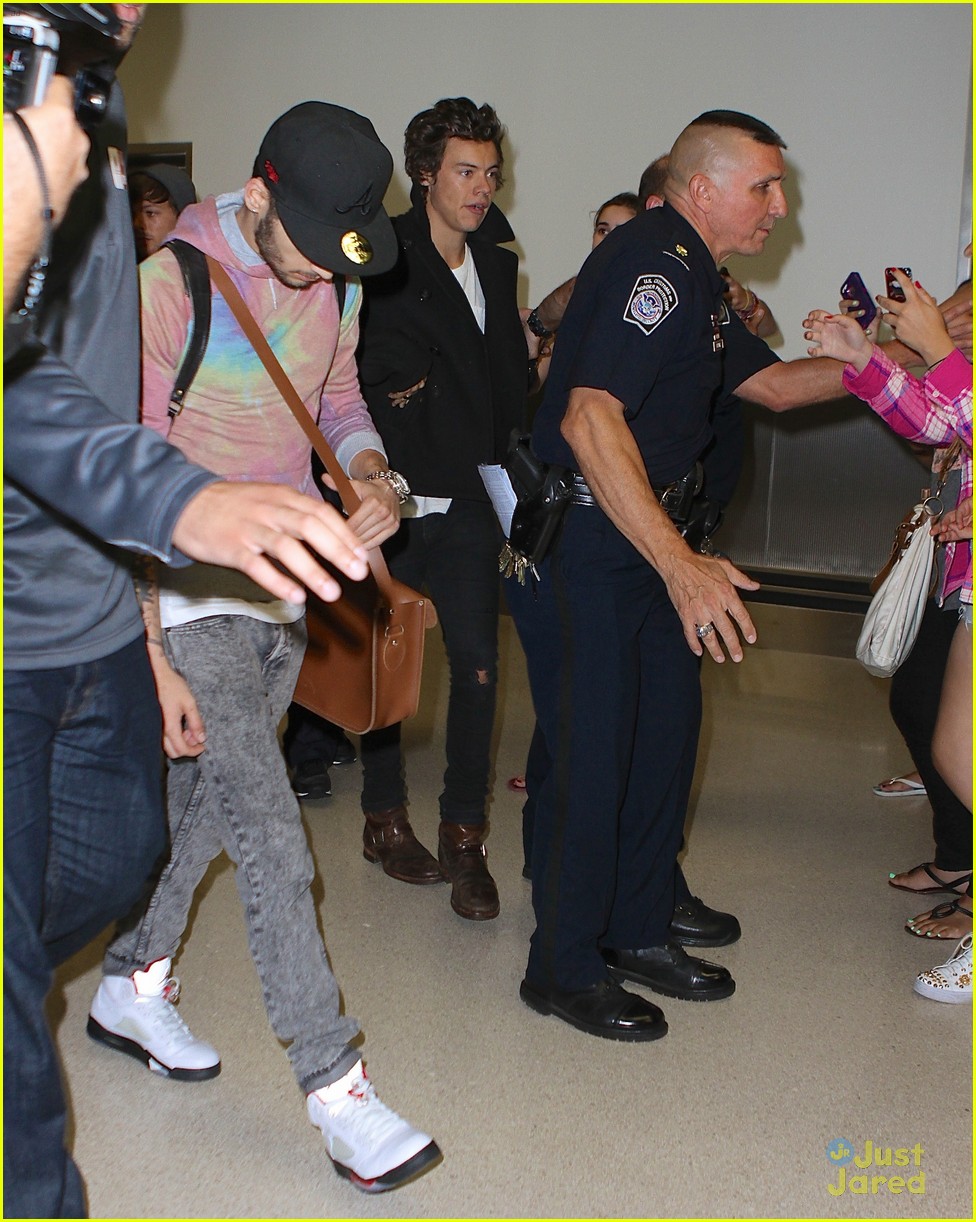 one direction back in the us for vmas 02