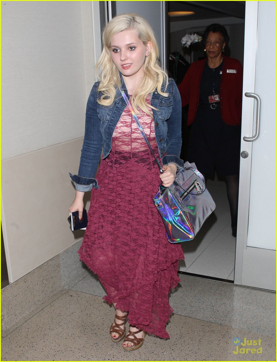 abigail breslin i look so different from little miss sunshine 03