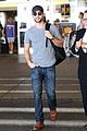 chace crawford lax arrival 09