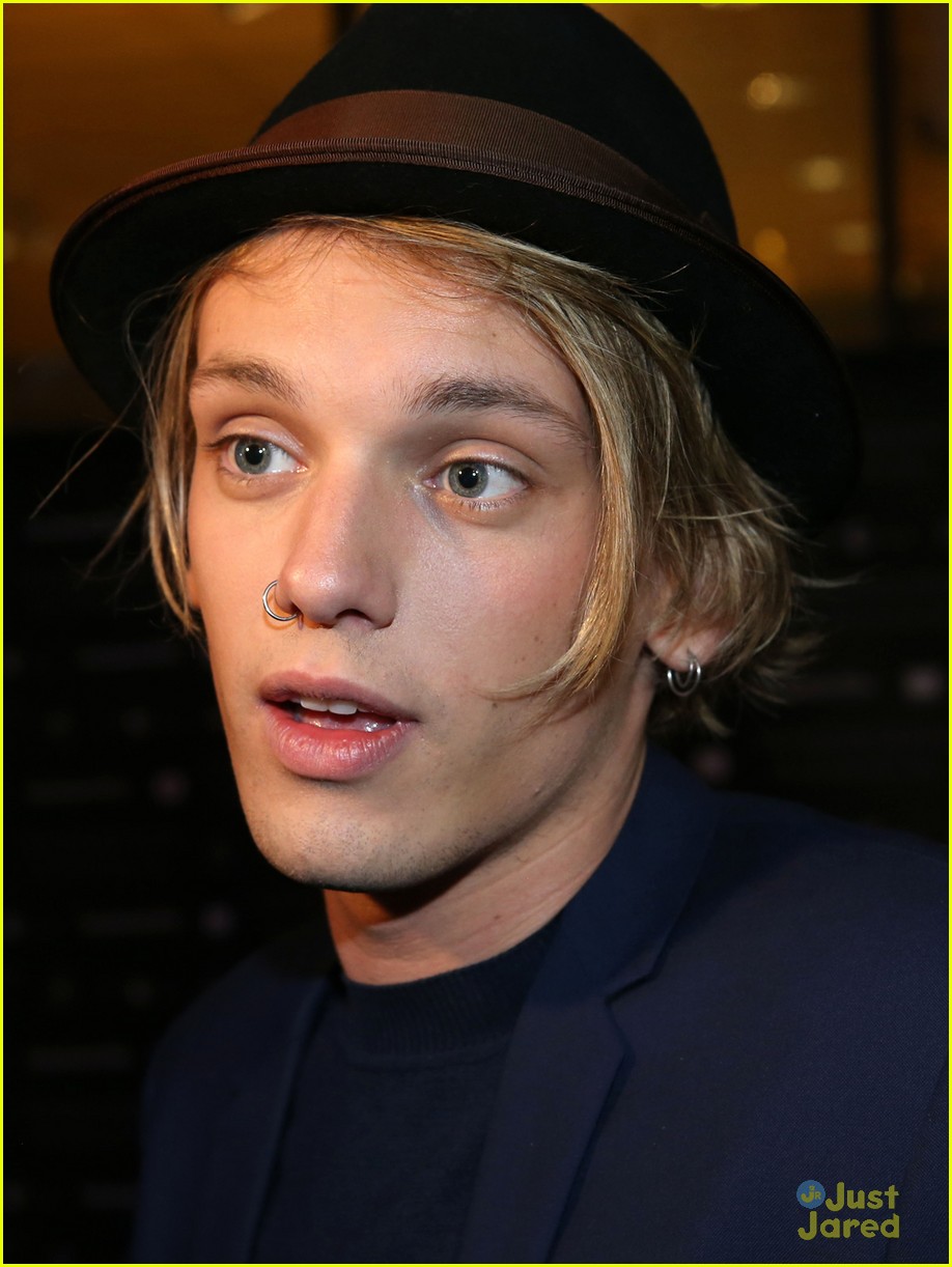 lily collins jamie bower mortal instruments norway 18