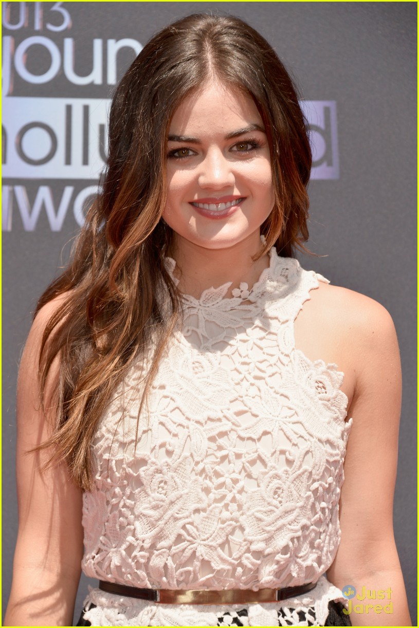 lucy hale 2013 yh awards 01