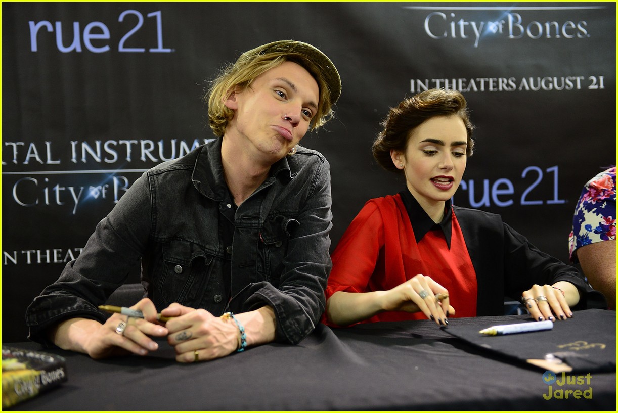 jamie campbell bower lily collins philly tmi 03