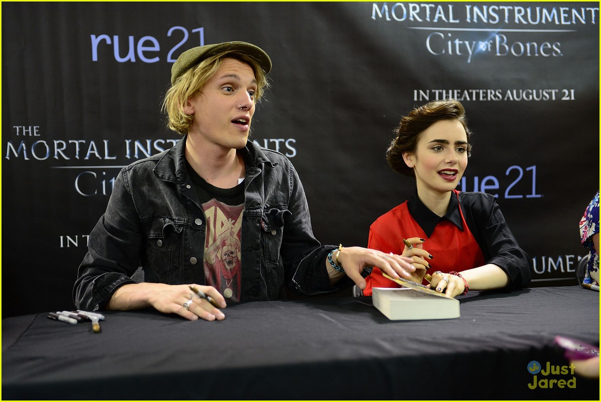 jamie campbell bower lily collins philly tmi 19